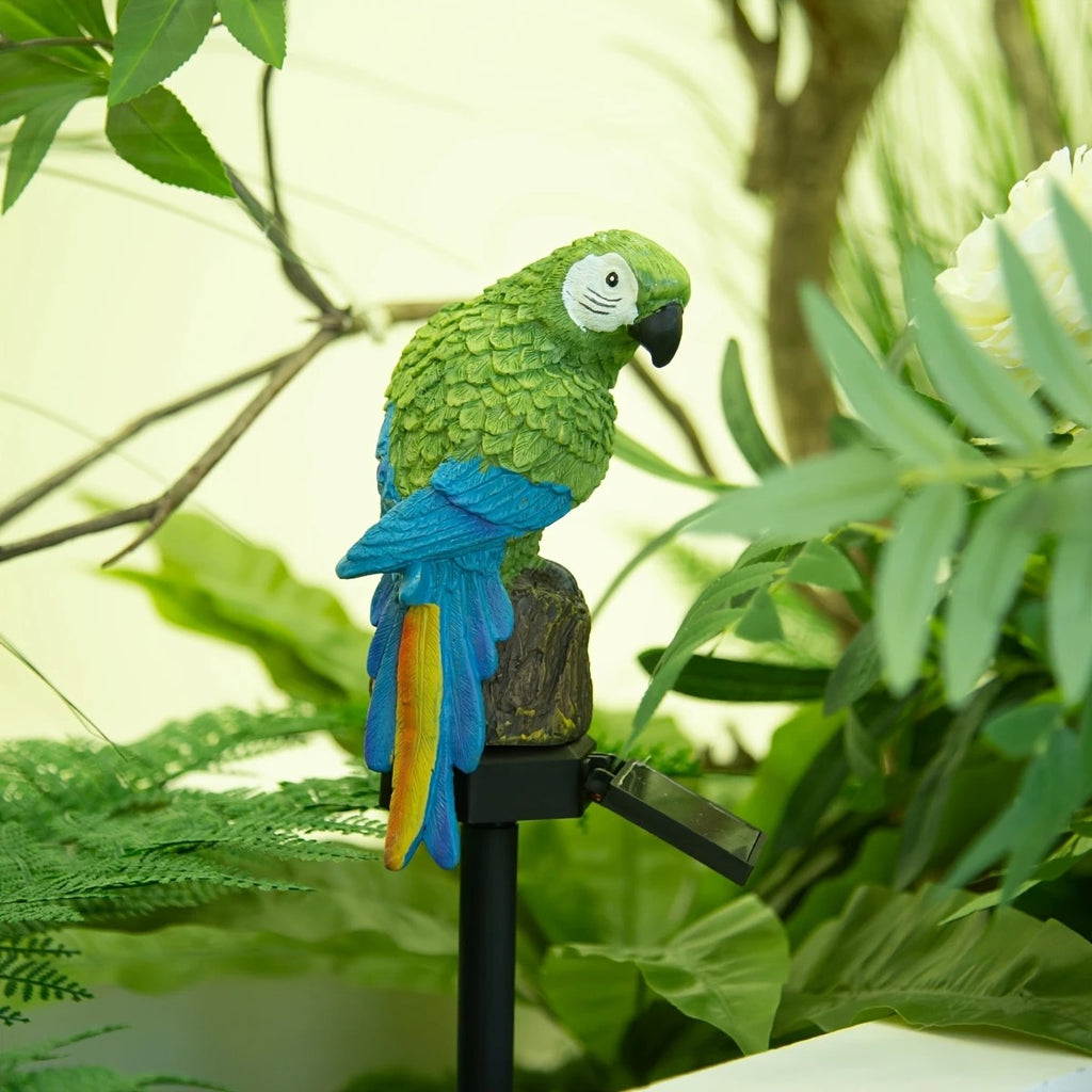 ZOEYKIMLO Solar Outdoor Parrot Lights, Garden Solar light Decoration, Outdoor Solar Light Crafts Animal for Patio Garden Pathway Lanscape, Green